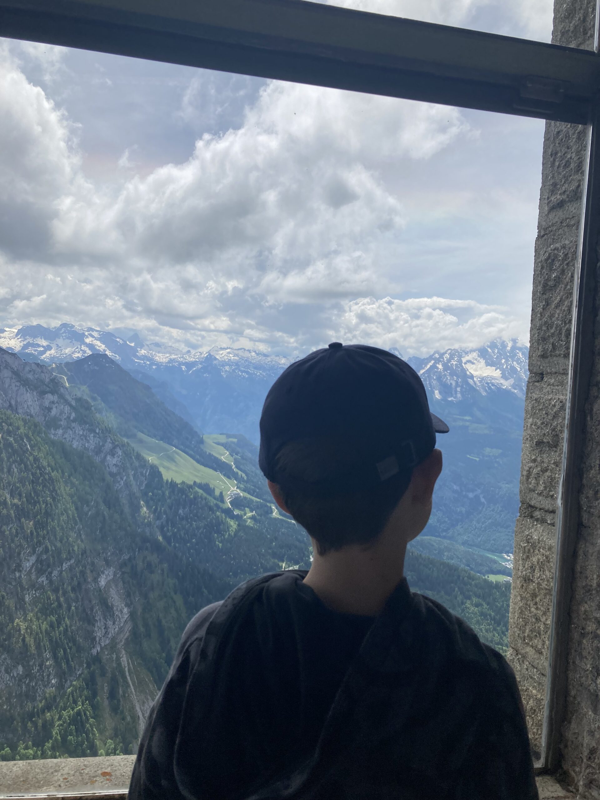 Visiting the Eagle’s Nest, Berchtesgaden with teens and tweens